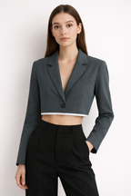 Blazer Casual Corto Para Dama Mod. Bj07377 Marca. Blashe® Gris Oscuro Lisa M