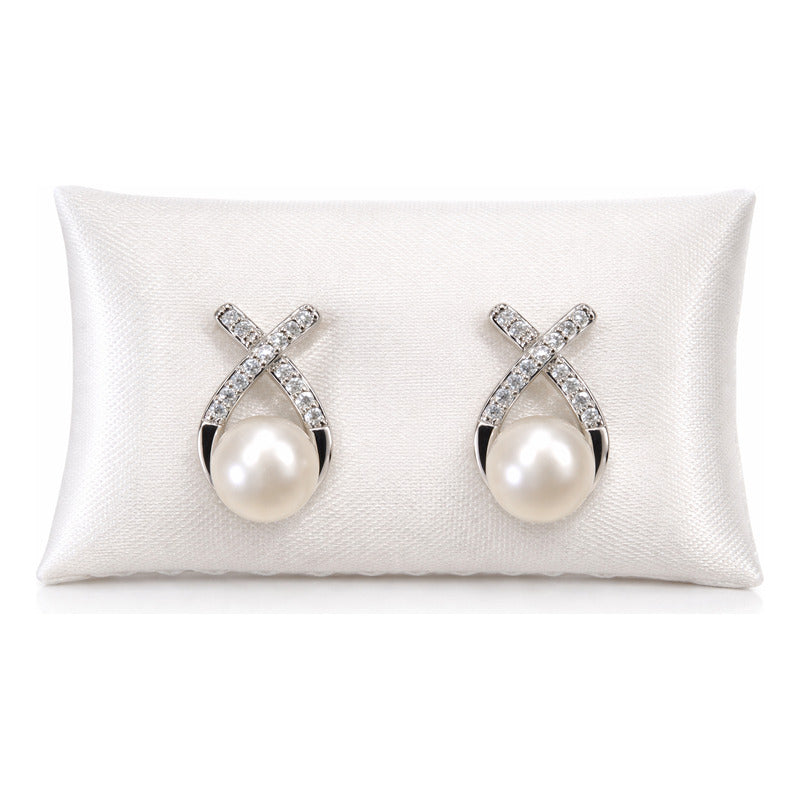 Aretes Elegantes Perla Cruzada Para Mujer Bisutería Fina Crema