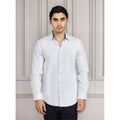 Camisa Slim Fit Para Hombre Mod. B51311 Marca Bobois® Azul Claro Geométrico M