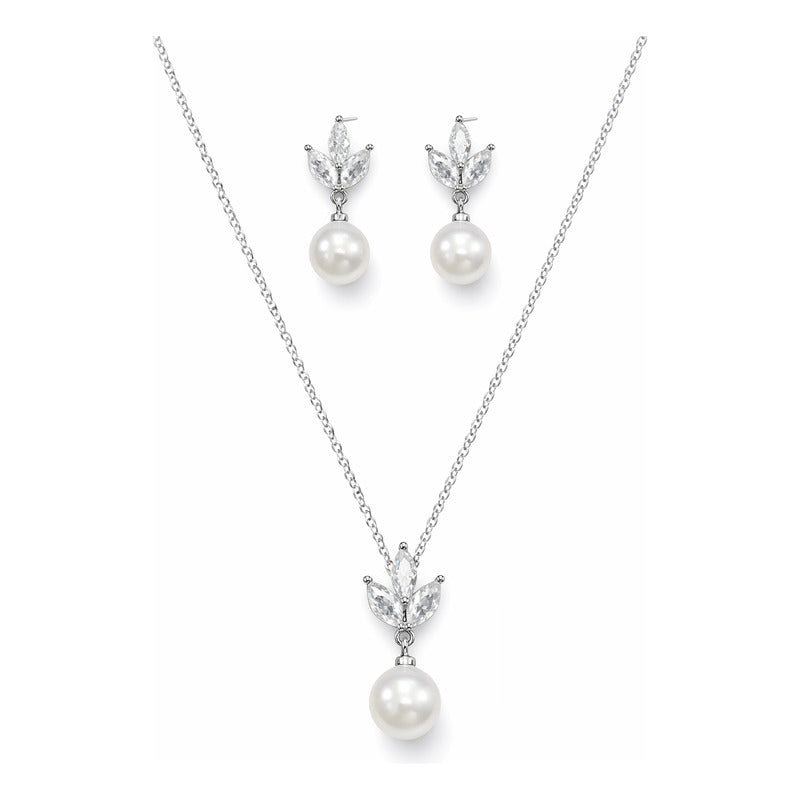 Set Joyería Elegante De Mujer Collar Y Aretes Flor De Perla Plateado