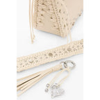 Bolso Mediano Con Tachuelas Y Flecos 26saxpar/1008 Desigual® Beige Lisa Níquel