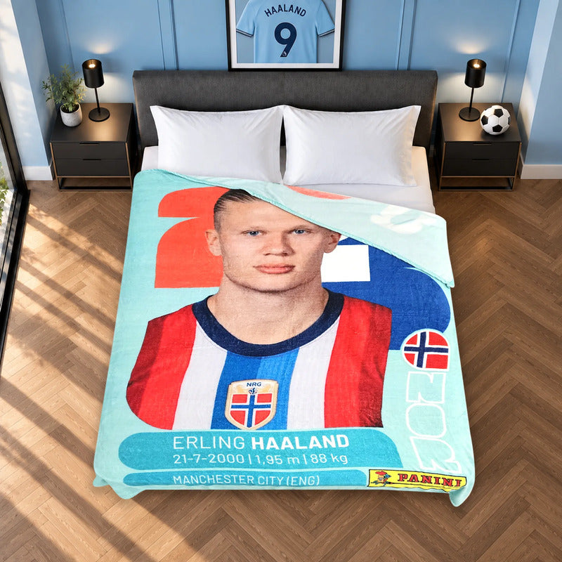 Frazada Ligera Super Suave Matrimonial Futbol Providencia® Equipo 500 G Haaland Panini