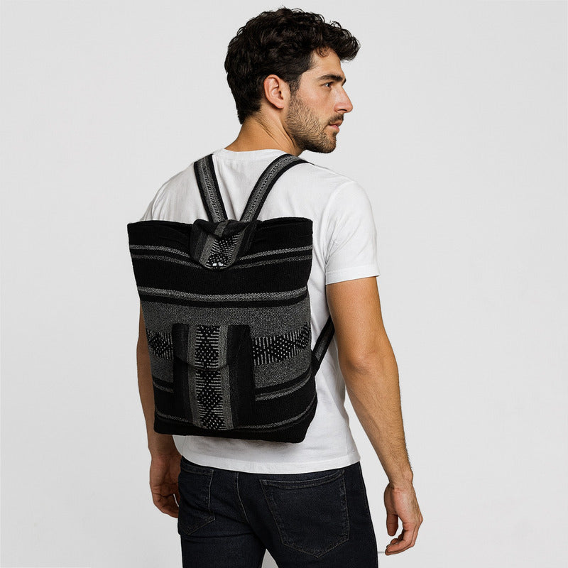 Mochila Artesanal Tejida Tipo Morral Con Bolsillo Frontal 10kg