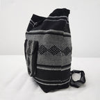 Mochila Artesanal Tejida Tipo Morral Con Bolsillo Frontal 10kg