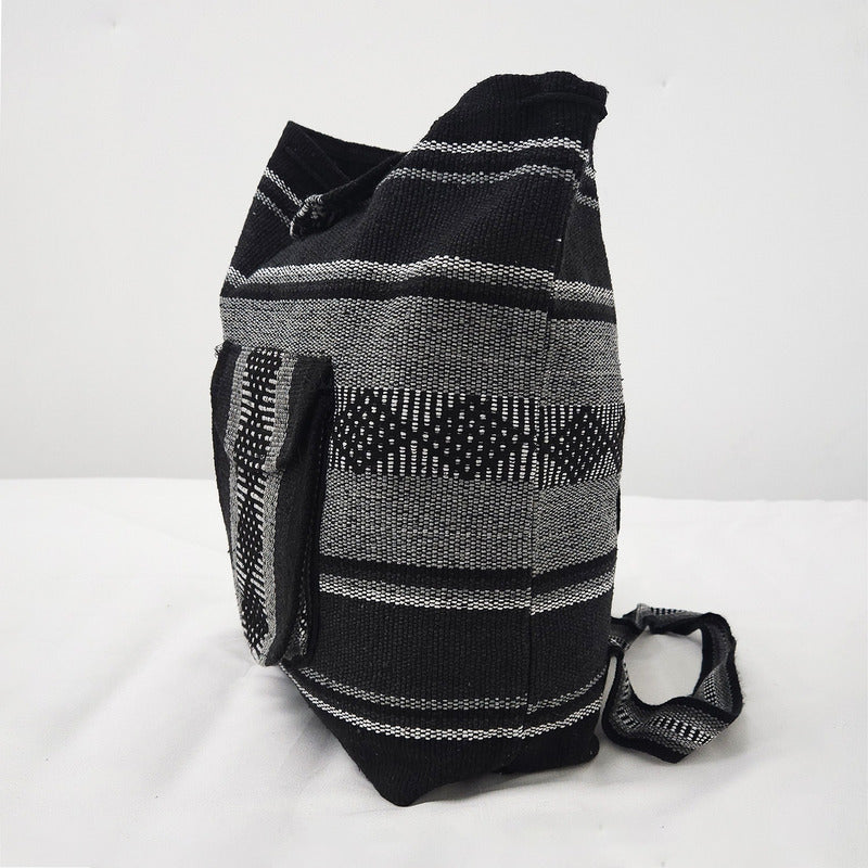 Mochila Artesanal Tejida Tipo Morral Con Bolsillo Frontal 10kg
