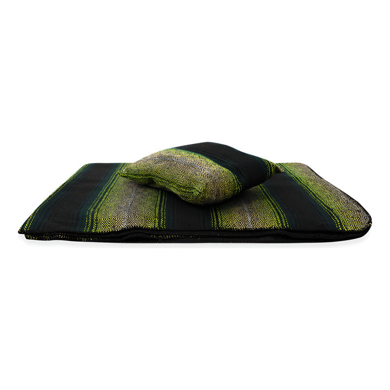 Frazada De Viaje Artesanal Con Almohada Set De Descanso