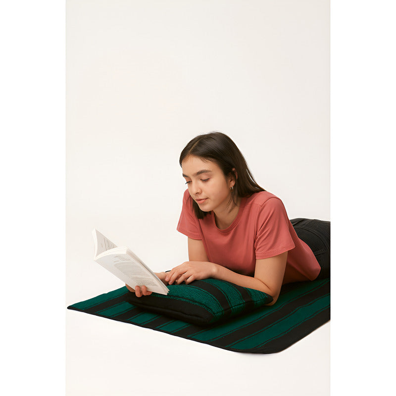 Frazada De Viaje Artesanal Con Almohada Set De Descanso