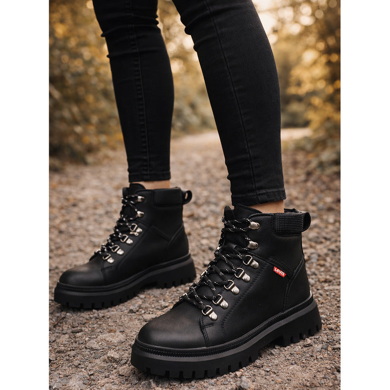 Bota Urbana Para Dama Mod. L1126251 Marca Levis®