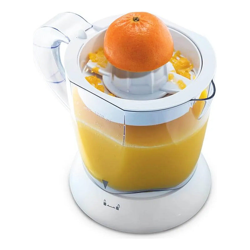 Exprimidor De Cítricos 1 L Mod. Fpstju407w Marca Oster® Blanco 60