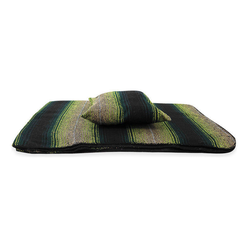 Frazada De Viaje Artesanal Con Almohada Set De Descanso