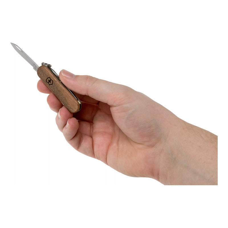 Navaja De Bolsillo Pequeña 0.6221.63 Madera Victorinox® Marrón