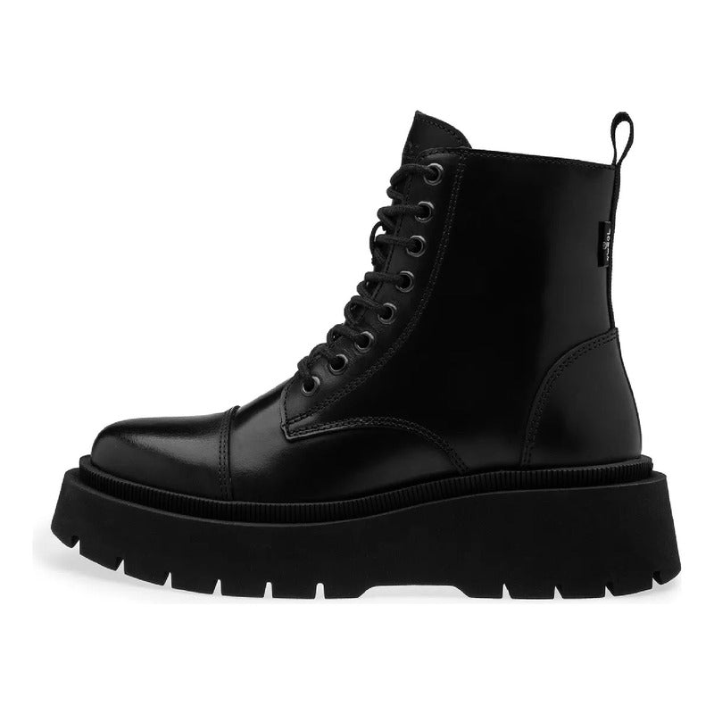 Bota Corta 5.5 Cm De Mujer Mod. L1124181 Marca Levi's ®