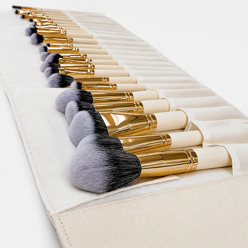 Set De Brochas 24pz Con Estuche Para Viaje True Makeup® Beige