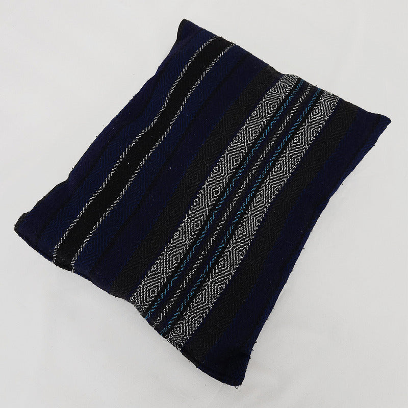 Frazada De Viaje Artesanal Con Almohada Set De Descanso