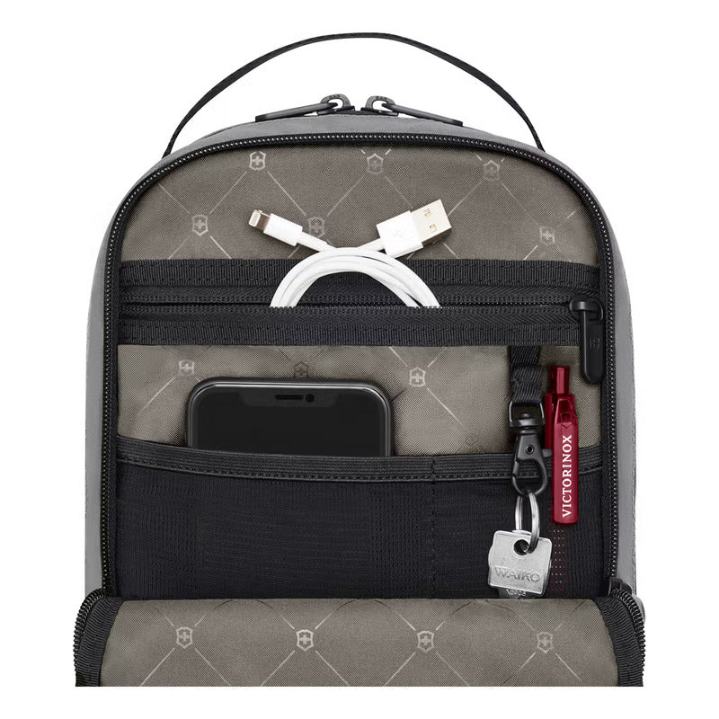 Crossbody Bag Para Hombre Mod. 653591/90 Marca Victorinox®