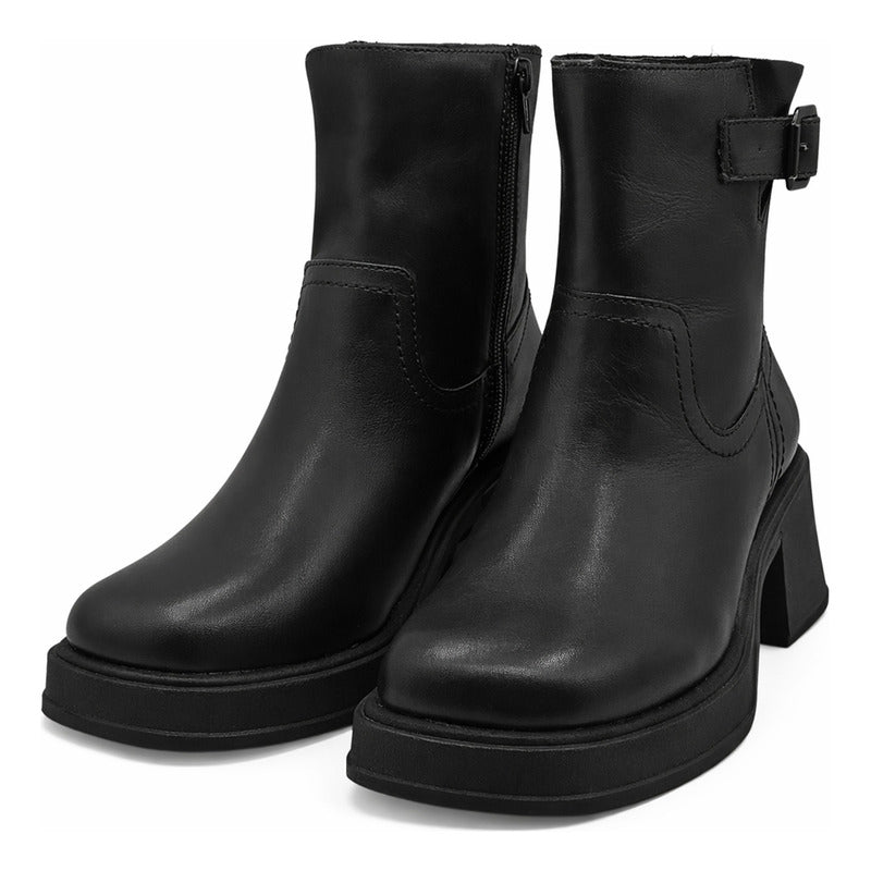 Bota Corta Para Mujer 6cm Mod. L1224204 Marca Levi's®