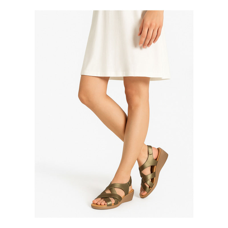 Sandalia Casual Con Tacón Para Dama Mod.123716 Marca Flexi® Dorado Claro Liso 24.5 Mx