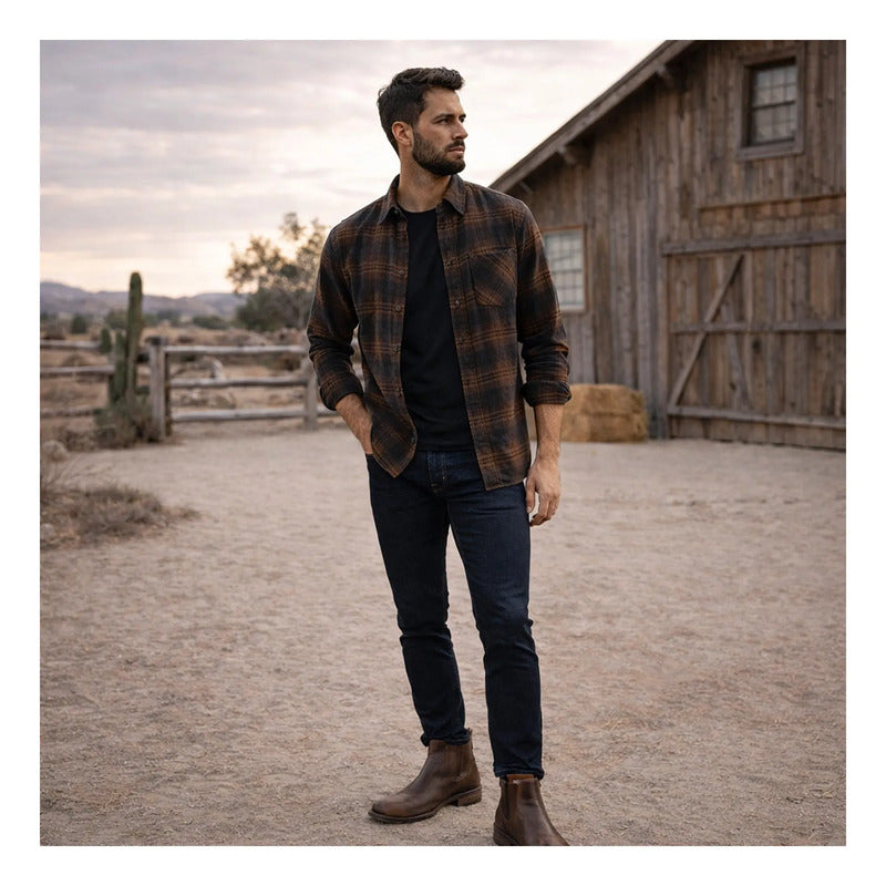 Bota Chelsea Para Caballero Mod. L2126563 Marca Levís® Marrón Liso 26 Mx