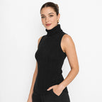 Blusa Semi Formal De Cuello Alto Para Mujer Marca Exotica® Negro Cenizo Geométrico G