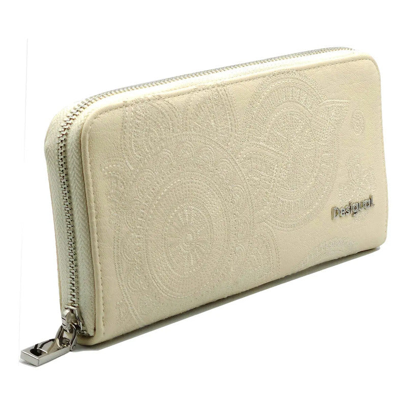 Cartera Para Dama Bordada Mod. 25sapy Marca Desigual® Color Beige Diseño De La Tela Floreado