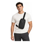 Bandolera Altmont Modern Sling Bag 653539 Marca Victorinox® Negro Liso