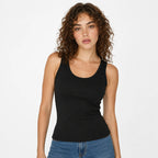 Blusa Básica Suave Sin Mangas Para Mujer Apx-0214 Aspik® Negro Lisa G