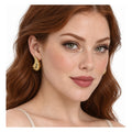 Aretes Dorados Gota Curva Texturizada Para Mujer Bisutería Dorado