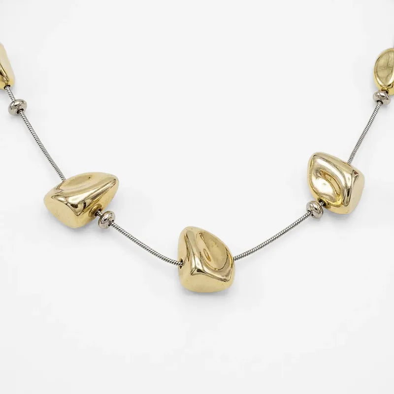 Collar Largo Para Mujer Con Dijes Abstractos Elegantes Plateado