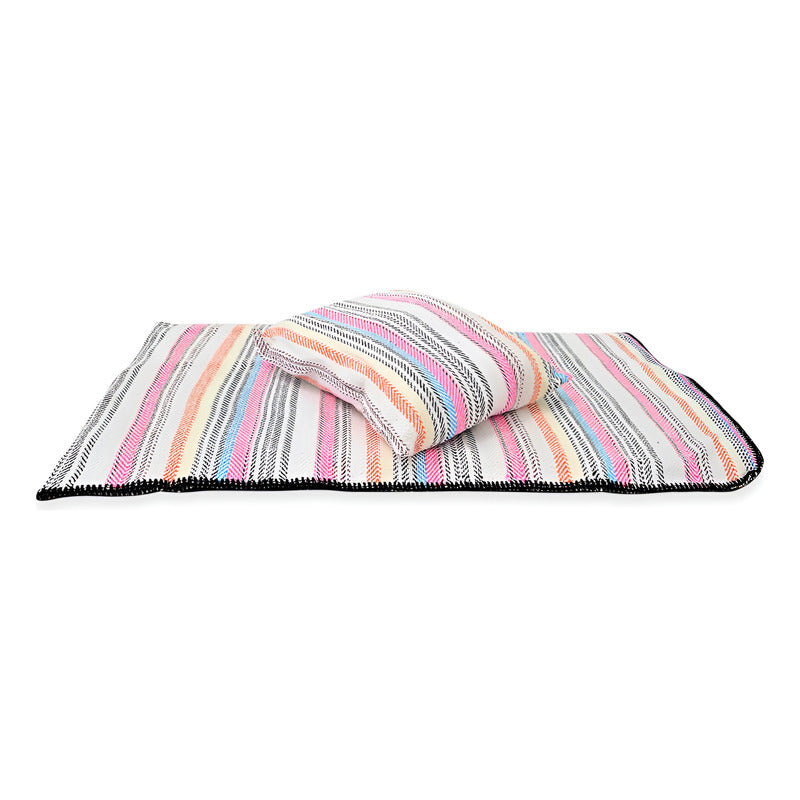 Frazada De Viaje Artesanal Con Almohada Set De Descanso