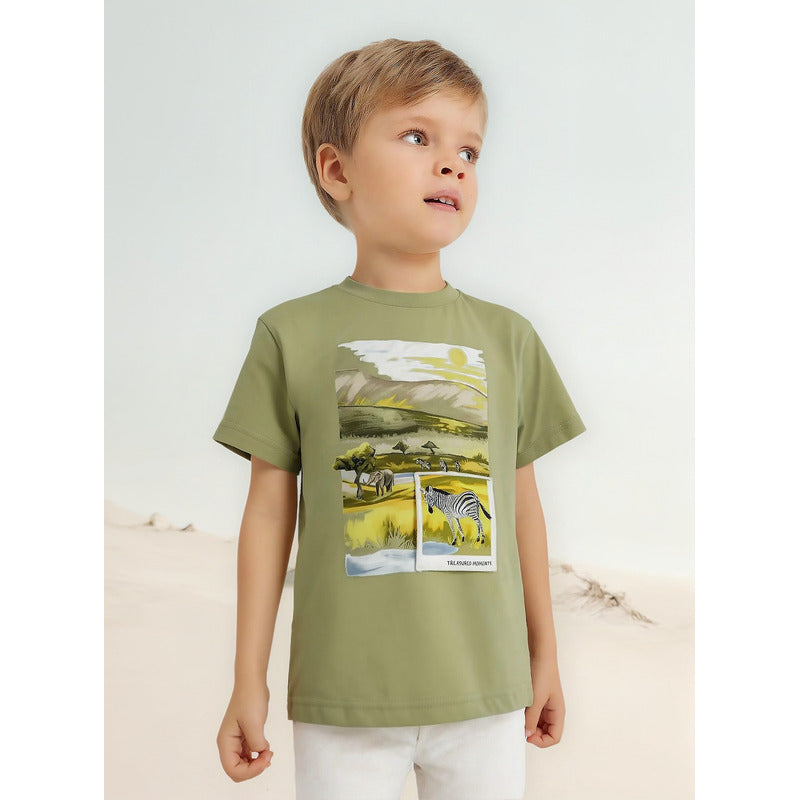 Playera Casual Comoda Para Niño Marca Mayoral® Verde Claro Safari 2 Estampa Localizada