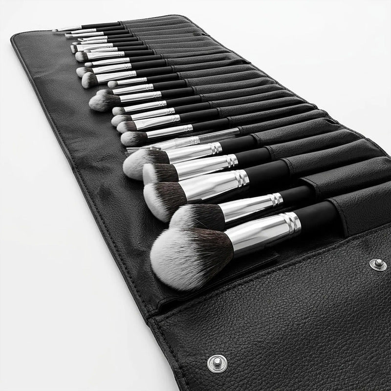 Set De Brochas 24pz Con Estuche Para Viaje True Makeup® Negro