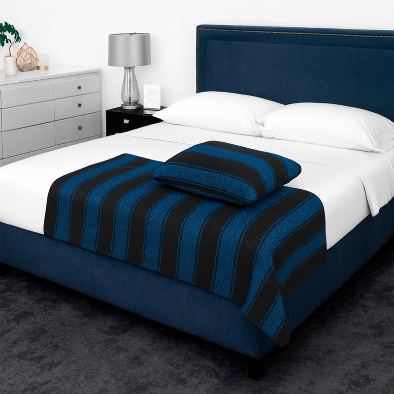 Frazada De Viaje Artesanal Con Almohada Set De Descanso
