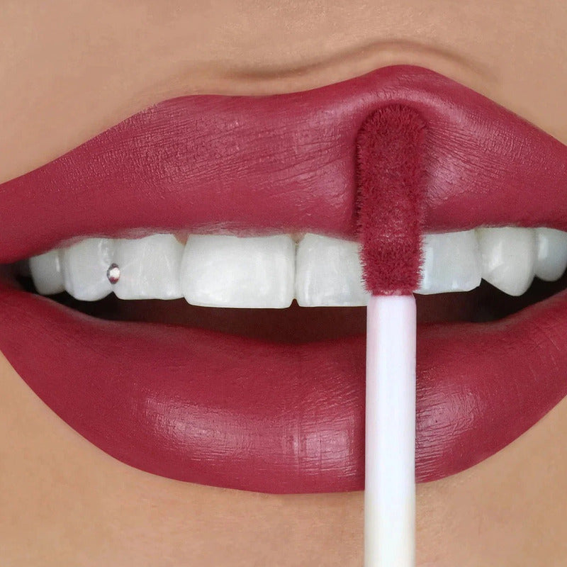 Labial Líquido Velvet Stay Lip Paint Marca Beauty Creations®