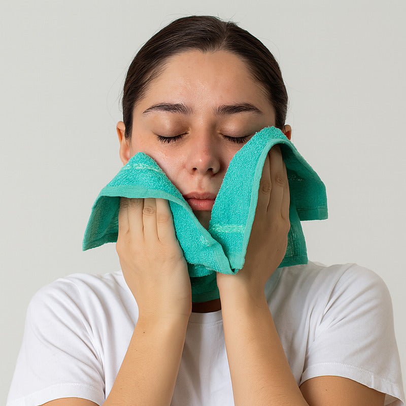 Toalla Facial Económica Para Viaje Ó Gimnasio 30cmx32cm