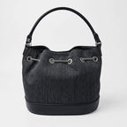 Bolso Drawstring Mediano Para Mujer Marca Cloe® Negro Lisa Níquel