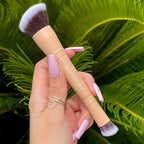 Brocha De Maquillaje Controno E Iluminador Beauty Creations® Nude