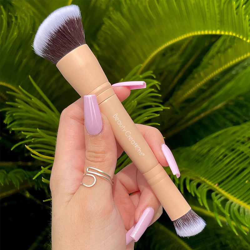 Brocha De Maquillaje Controno E Iluminador Beauty Creations® Nude