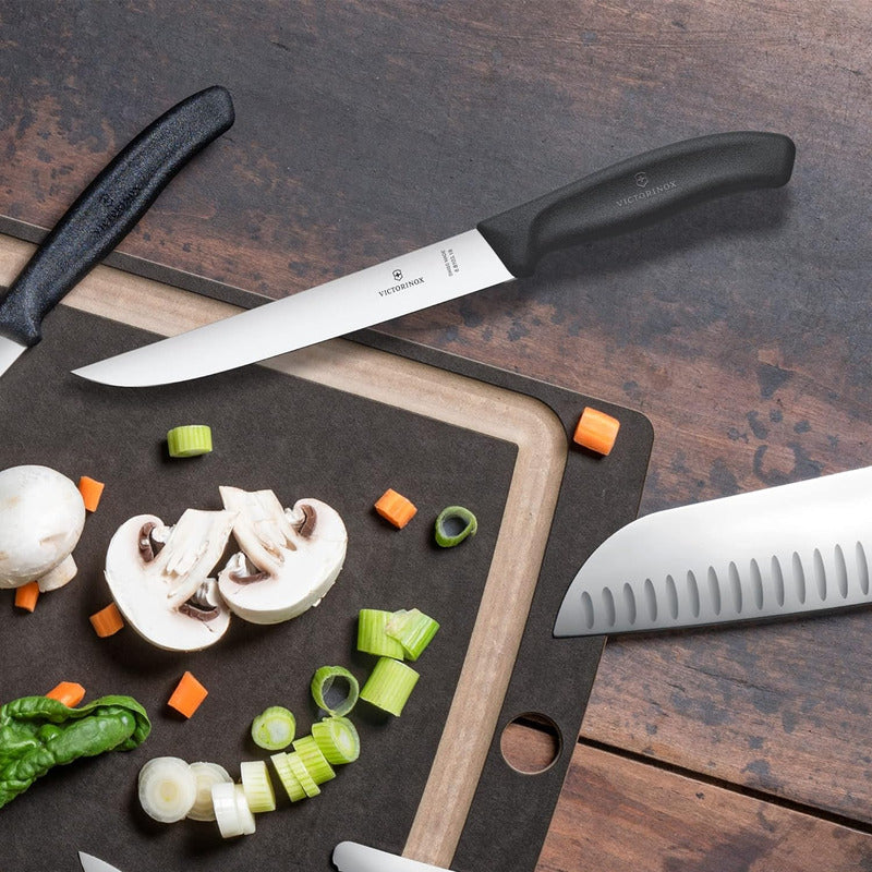 Cuchillo Para Trinchar Carving Knife 6.8103.18b Victorinox® Negro