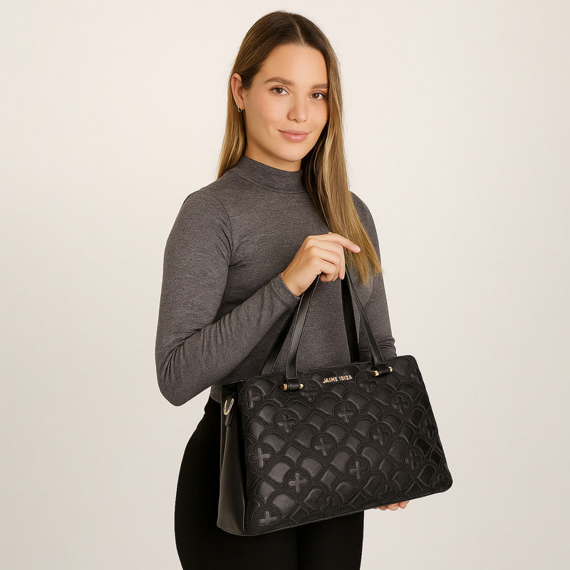 Bolso Para Dama Mod. Ji 2529 Marca Jaime Ibiza® Negro Geométrico Níquel