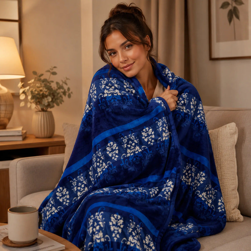 Cobertor Ligero Micrograbado 1.80x2.10m Providencia® Premium Aldana 1 Kg Azul