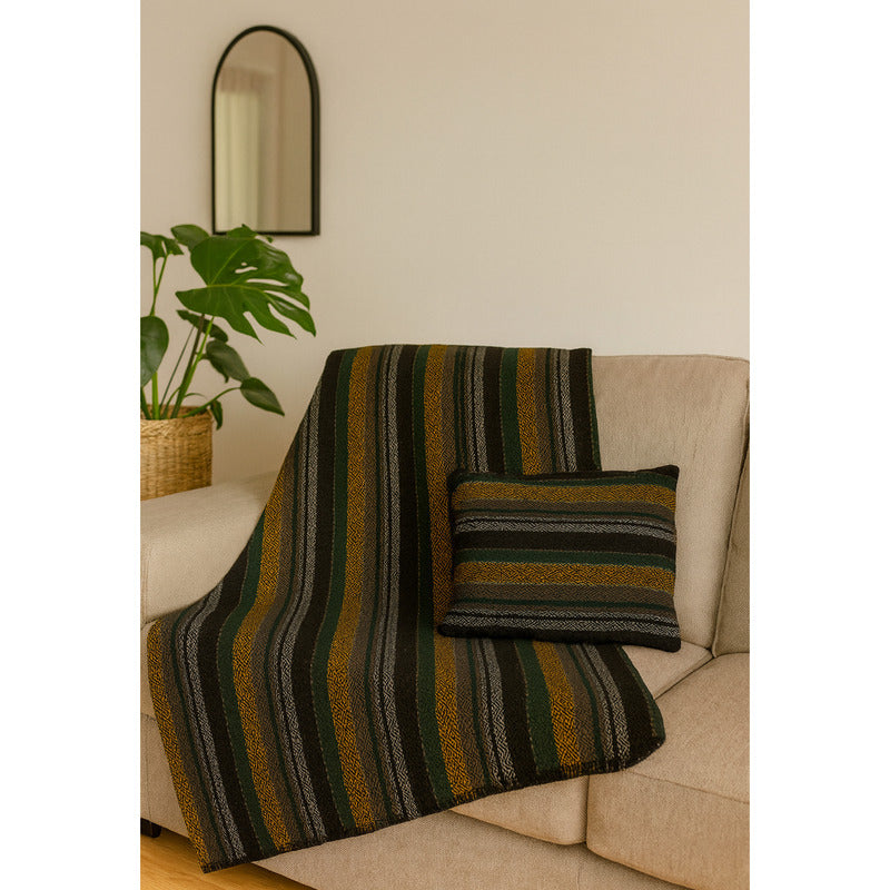 Frazada De Viaje Artesanal Con Almohada Set De Descanso