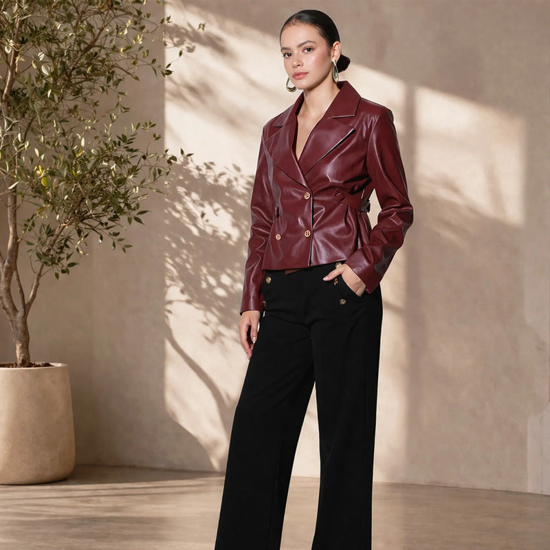 Blazer Versátil Para Dama Cruzado Tipo Piel Marca Lob® Vino Liso M