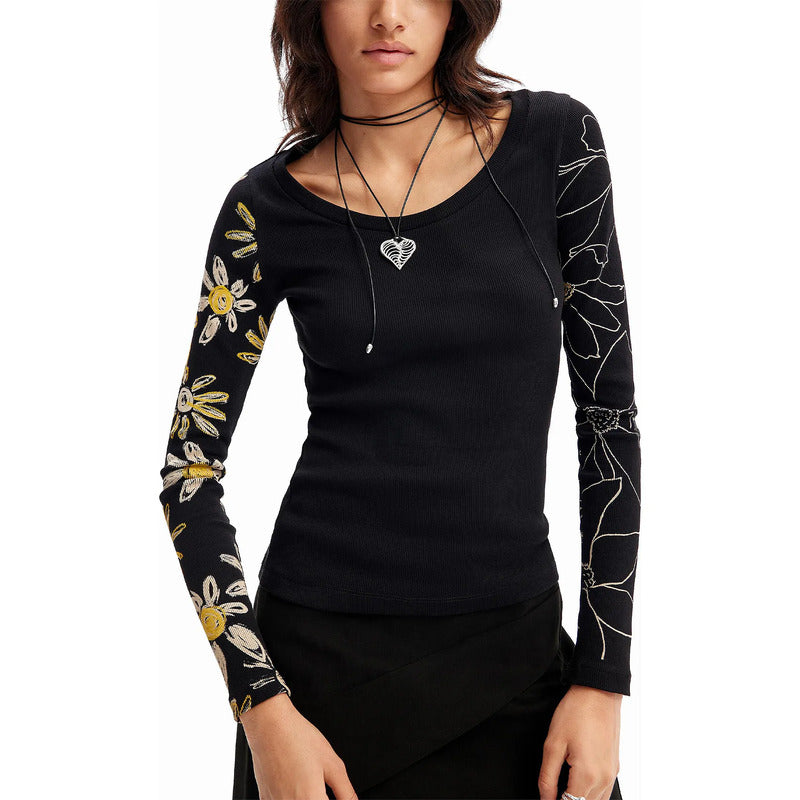 Blusa Casual Para Mujer Con Diseño Artístico Marca Desigual® Multicolor 24swtkac