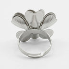 Anillo Margarita Texturizada Plateado Ajustable Para Mujer Plateado Unitalla