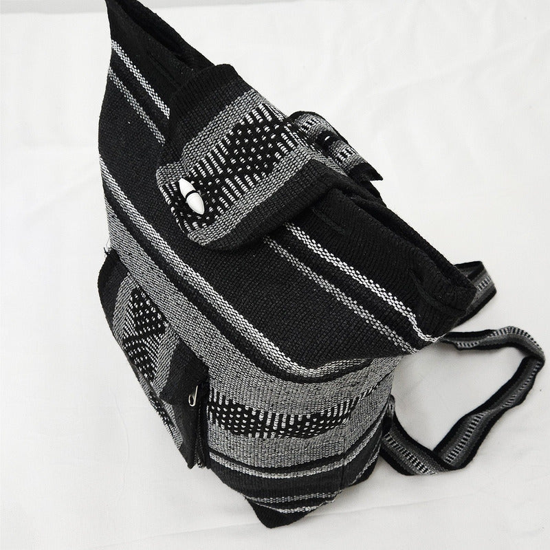Mochila Artesanal Tejida Tipo Morral Con Bolsillo Frontal 10kg