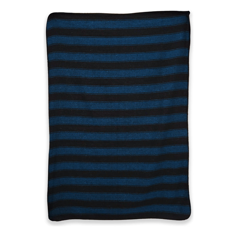 Frazada De Viaje Artesanal Con Almohada Set De Descanso