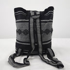 Mochila Artesanal Tejida Tipo Morral Con Bolsillo Frontal 10kg