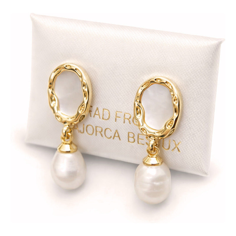 Aretes Elegantes Gota De Coral Para Mujer Bisutería Fina Beige