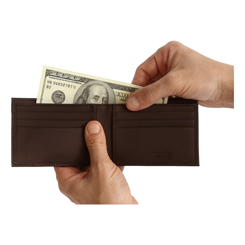 Billetera Para Hombre Bifold Mod.87522-0162 Marca Levi's® Marrón Liso