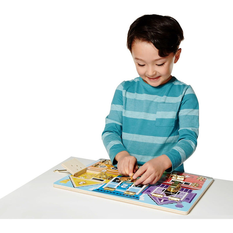 Juego Tablero Con Cerraduras Marca Melissa And Doug®